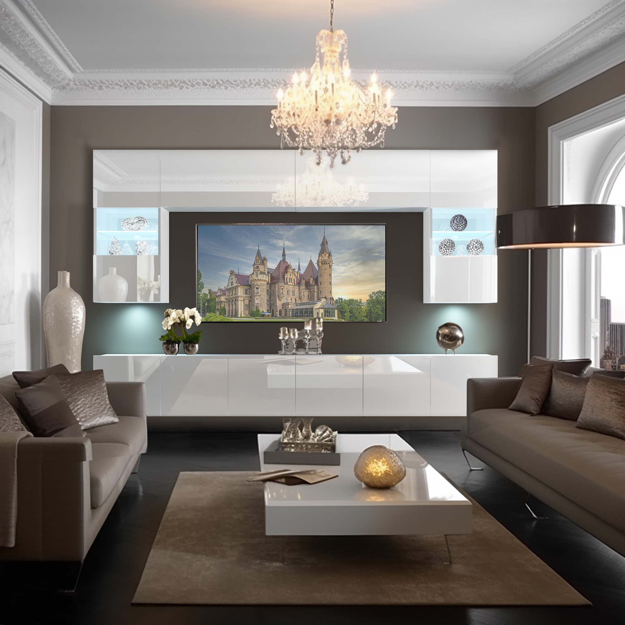 Salon elegant cu mobilier alb și candelabru de cristal
